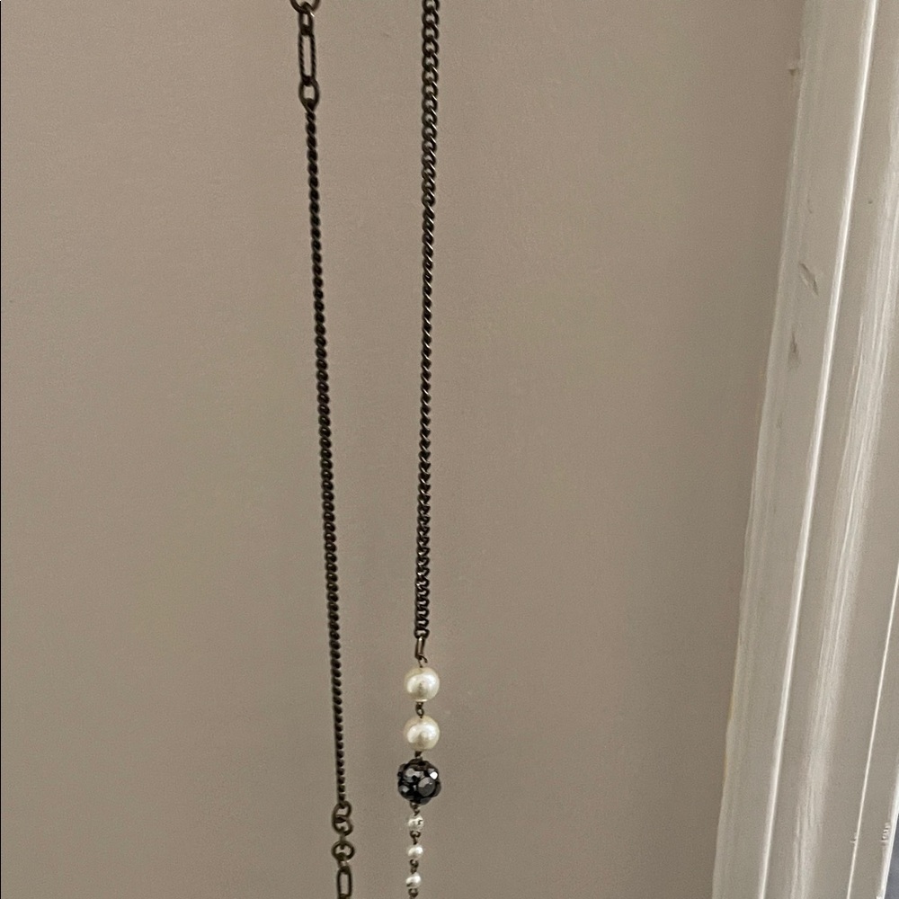 Lia Sophia Black and White Necklace - Picture 6 of 9